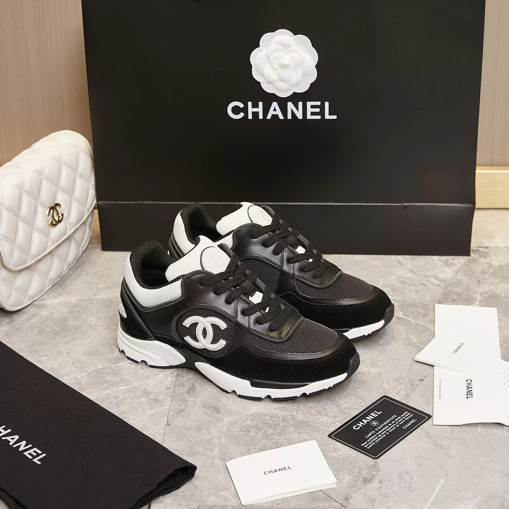 chanel decontractees chaussures pour homme s_12760b53